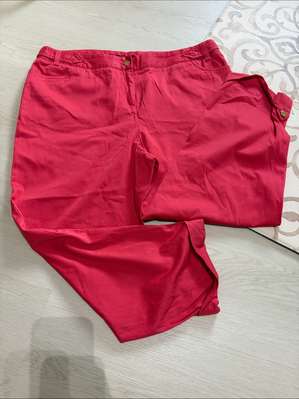 Style & Co stretch capris 12